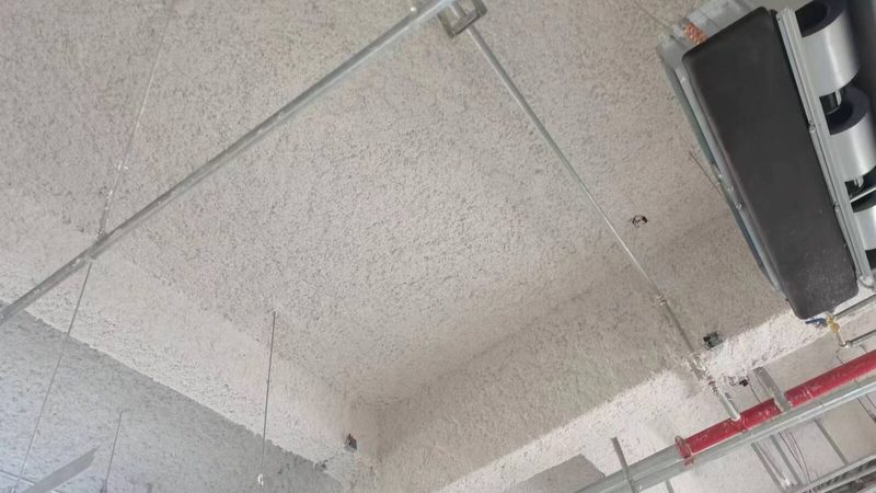 屋面防水胶用量之谜：一平方究竟多少？**